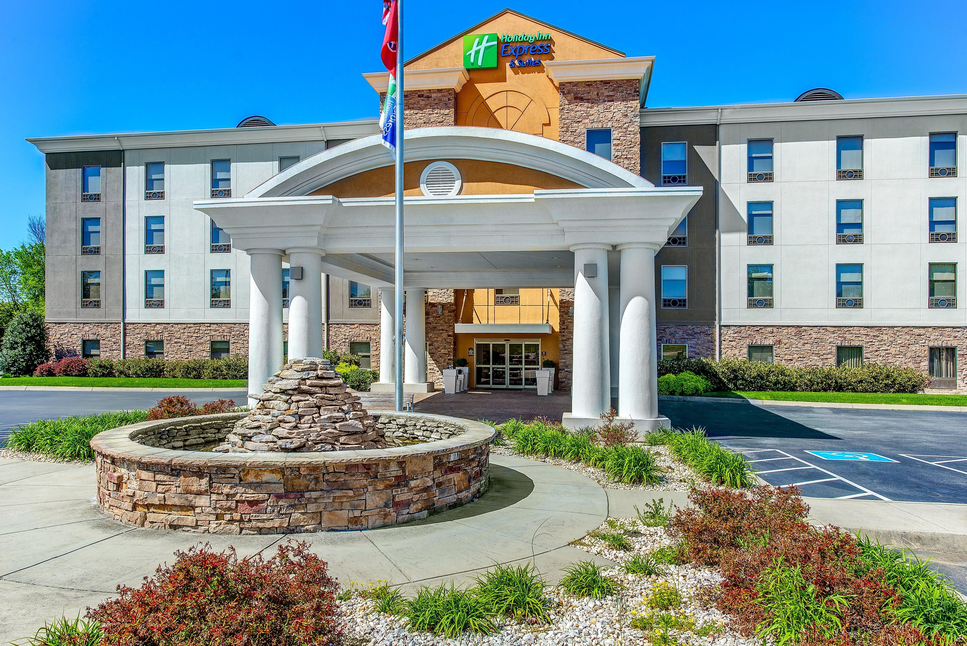 Holiday Inn Express & Suites Morristown By Ihg Exterior foto